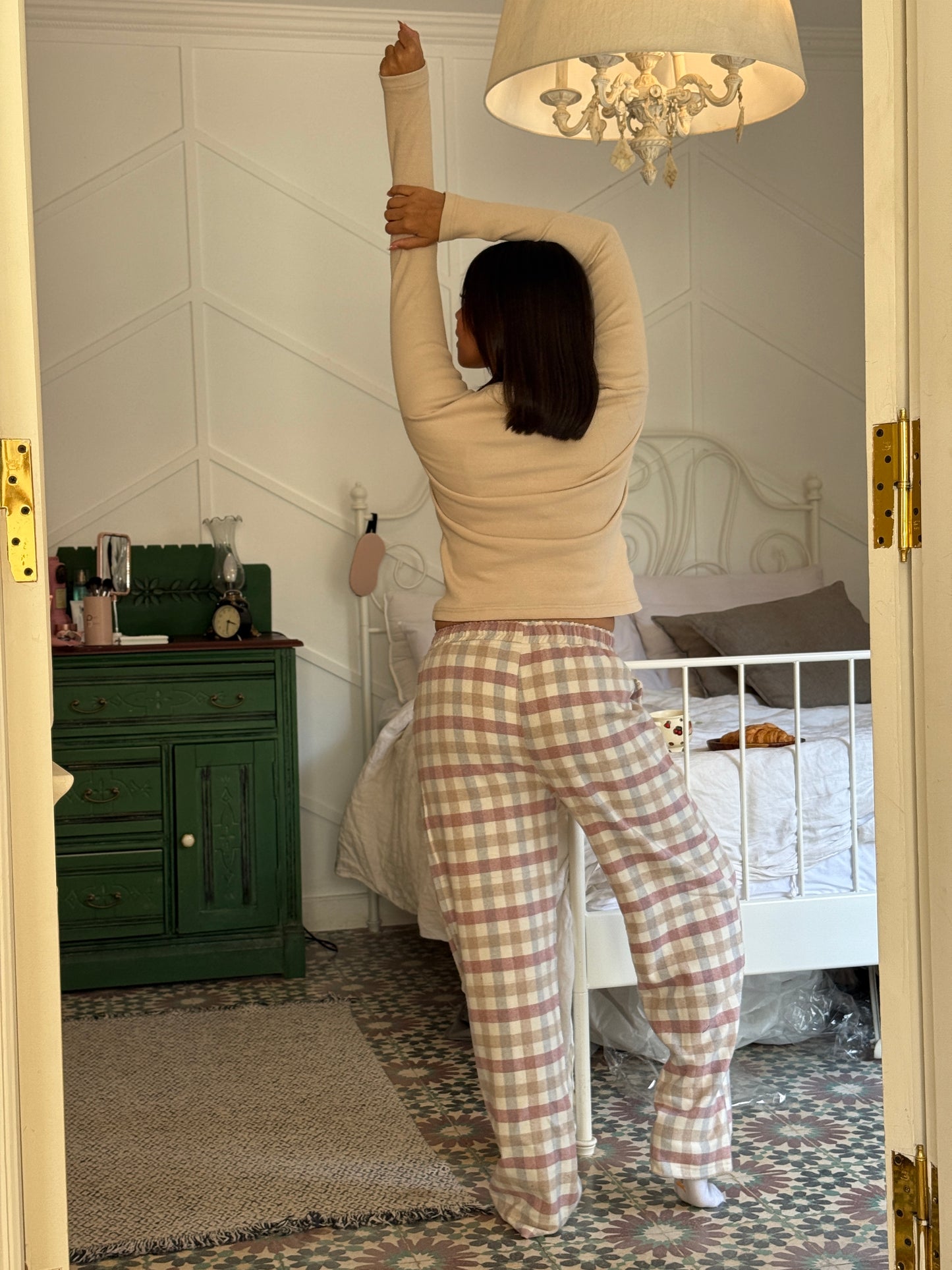 Woolen Plaid Set Beige - Checkered