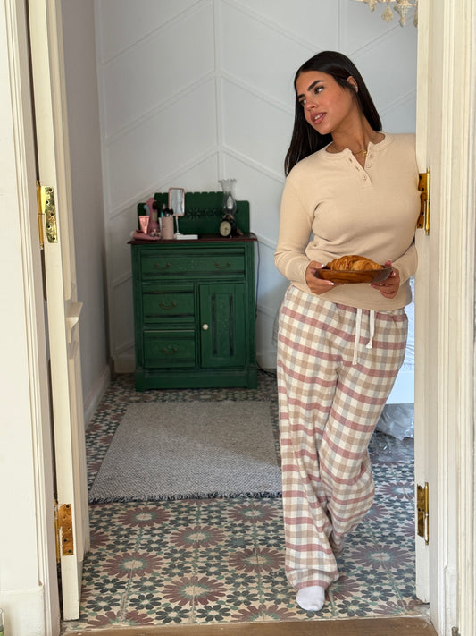 Woolen Plaid Set Beige - Checkered