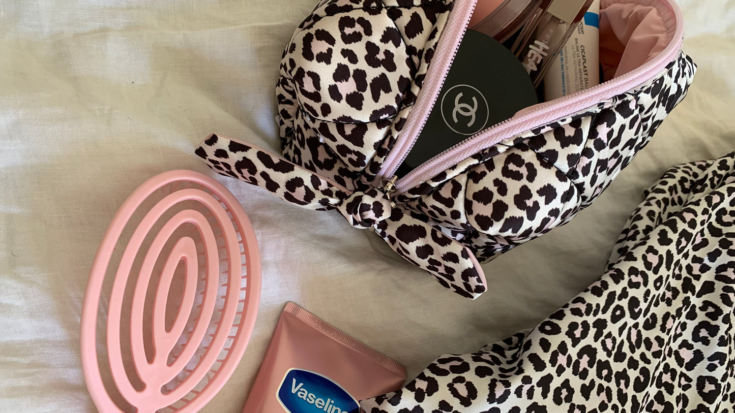 Leopard Pouch – Black x Pink Base